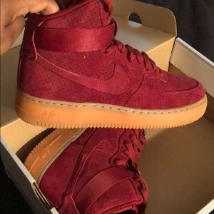 Air Force 1s hi suede (red)